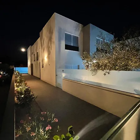 Villa Dea - Luxus In Kroatien Mit Beheizten Pool Vrsi-mulo Bei Zadar *