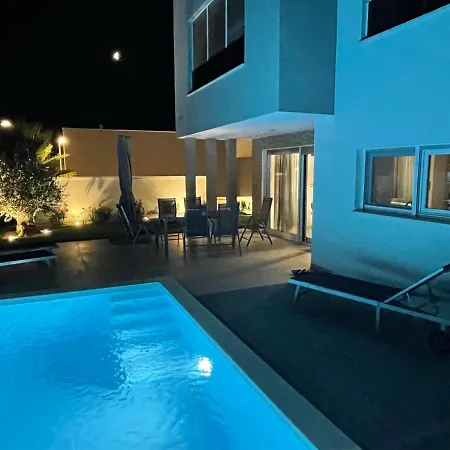 Dea - Luxus In Kroatien Mit Beheizten Pool Vrsi-mulo Bei Zadar فرسي