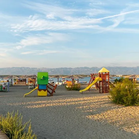 Dea - Luxus In Kroatien Mit Beheizten Pool Vrsi-mulo Bei Zadar Villa Vrsi