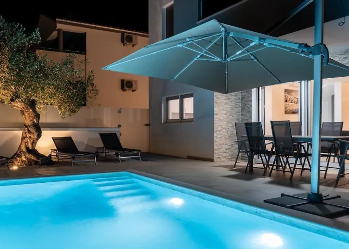 فيلة Dea - Luxus In Kroatien Mit Beheizten Pool Vrsi-mulo Bei Zadar فرسي