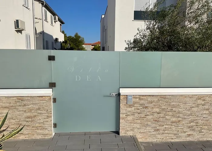 Dea - Luxus In Kroatien Mit Beheizten Pool Vrsi-mulo Bei Zadar فيلة
