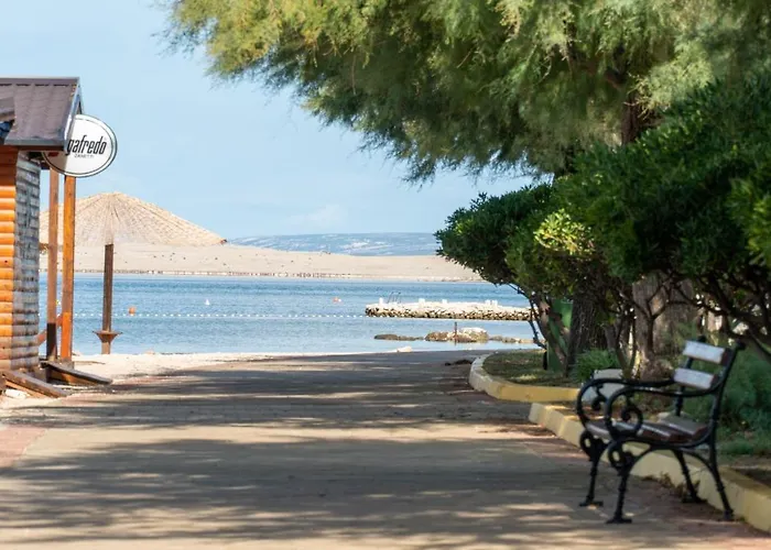Dea - Luxus In Kroatien Mit Beheizten Pool Vrsi-mulo Bei Zadar Vrsi