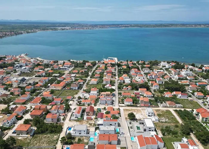 Dea - Luxus In Kroatien Mit Beheizten Pool Vrsi-mulo Bei Zadar * Vrsi