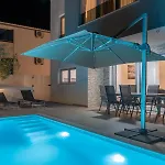 Villa Dea - Luxus In Kroatien Mit Beheizten Pool Vrsi-mulo Bei Zadar *