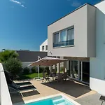 Villa Dea - Luxus In Kroatien Mit Beheizten Pool Vrsi-mulo Bei Zadar