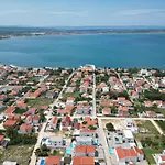 Dea - Luxus In Kroatien Mit Beheizten Pool Vrsi-mulo Bei Zadar * Vrsi