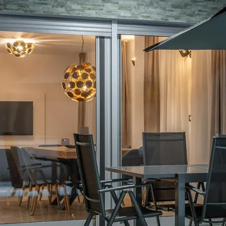 Dea - Dein Rueckzugsort Am Mit Beheiztem Pool Villa