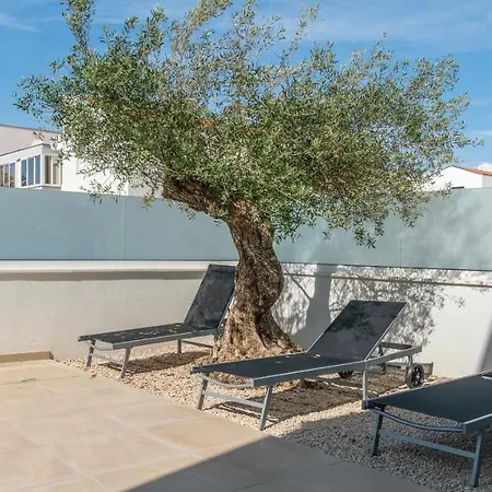 Vila Dea - Luxus In Kroatien Mit Beheizten Pool Vrsi-mulo Bei Zadar *