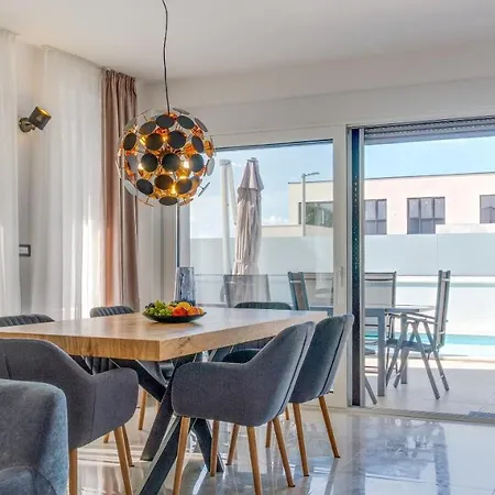 Dea - Luxus In Kroatien Mit Beheizten Pool Vrsi-mulo Bei Zadar * 沃希