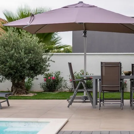 别墅 Dea - Luxus In Kroatien Mit Beheizten Pool Vrsi-mulo Bei Zadar 沃希