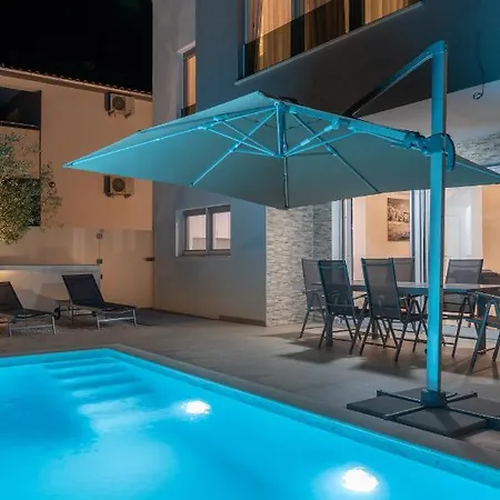 וילה Dea - Luxus In Kroatien Mit Beheizten Pool Vrsi-mulo Bei Zadar *