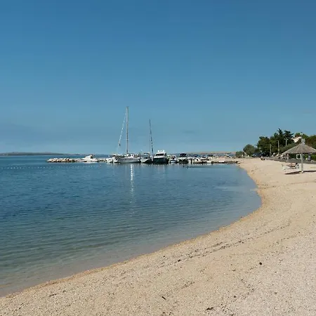 Dea - Luxus In Kroatien Mit Beheizten Pool Vrsi-mulo Bei Zadar * ורסי