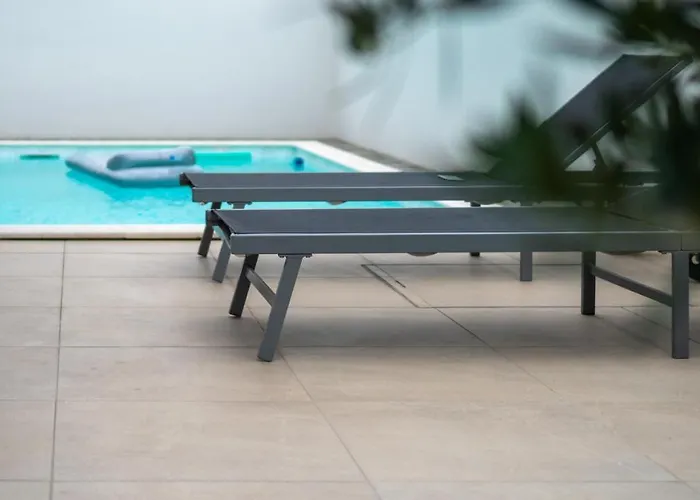 Dea - Luxus In Kroatien Mit Beheizten Pool Vrsi-mulo Bei Zadar Vrsi