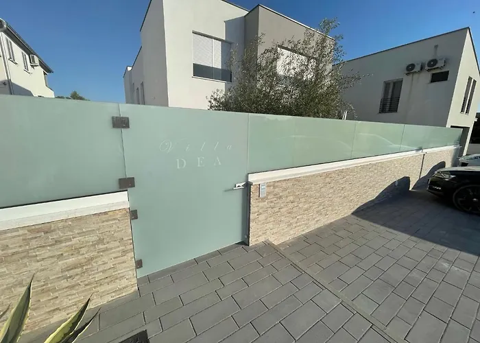 Villa Dea - Luxus In Kroatien Mit Beheizten Pool Vrsi-mulo Bei Zadar Vrsi